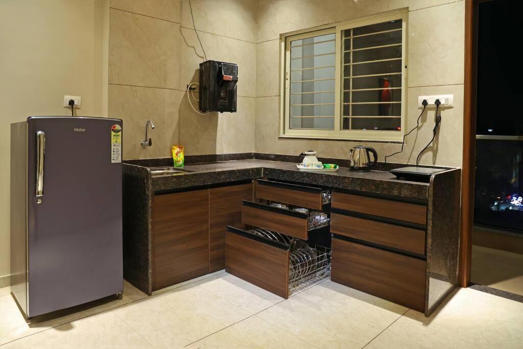'Sumadhu Homes 301 ' Kolhapur Exteriör bild